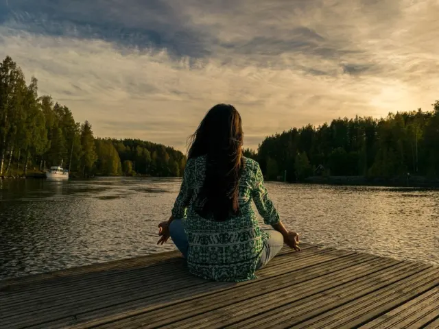 Guided Meditation for Beginners: A Simple 10-Minute Practice to Reduce Stress (2026)