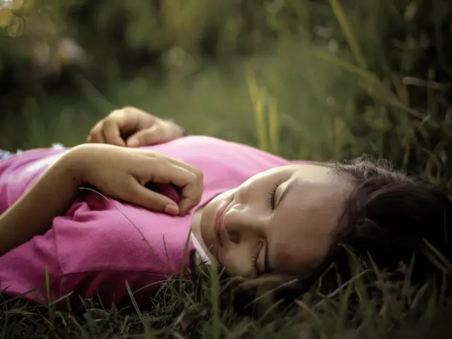 5-Minute Body Scan Meditation: Quick Practice To Reduce Stress & Reset Your Day