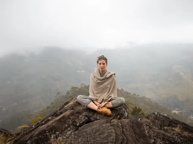 Meditation Retreat For Beginners: A Practical 2026 Guide To Your First Transformative Retreat